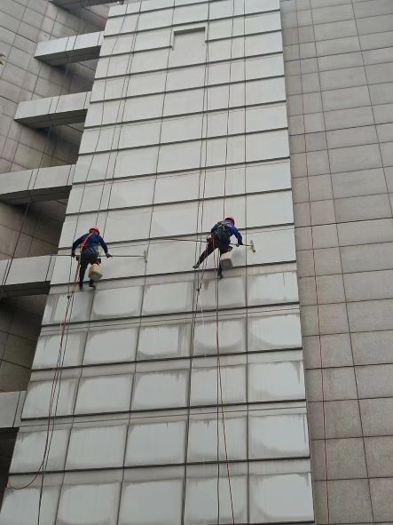 成都高空外墙清洗